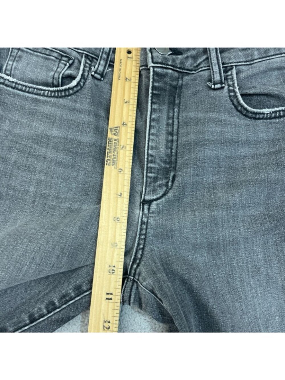 Joe's Jeans Women's 29 Gray Boot cut Jeans Raw Hem P0882 - Picture 4 of 12